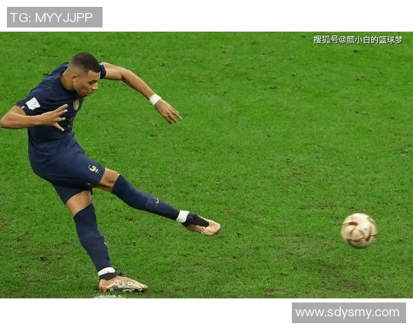 世界杯决赛助攻小白绝杀夺冠! 小法:心里充溢自豪,我已倾尽一切 世界杯决赛助攻小白绝杀夺冠! 小法:心里充溢自豪,我已倾尽一切